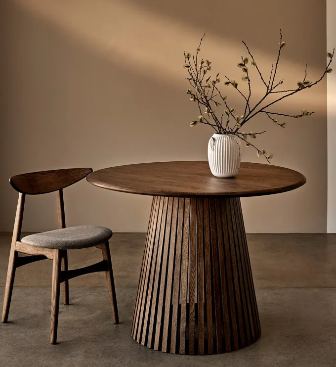 Dominus Matbord Rund 110 cm Smoked Oak