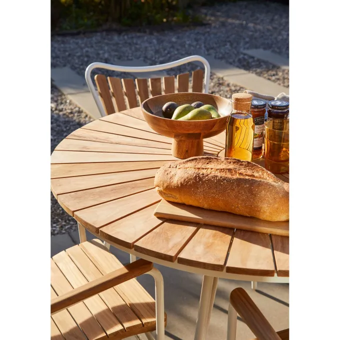 Ellen Trädgårdsmöbelset i Teak och Aluminium 110 cm + 4 stolar, Vit