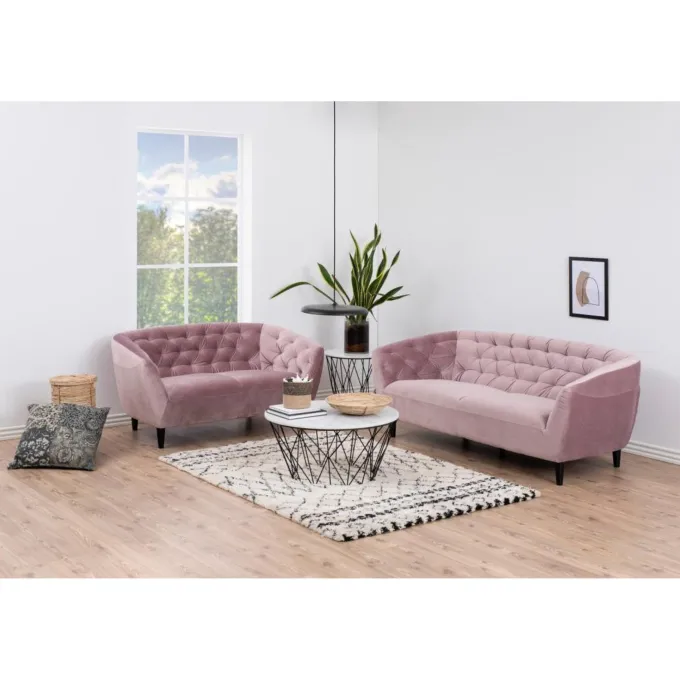 Gina 3-sits Rosa