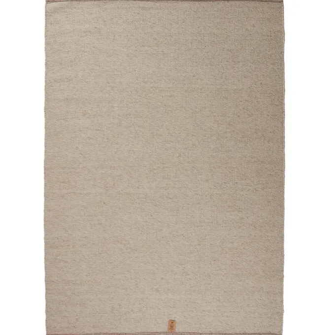 Isabelle Ullmatta Beige