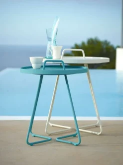 On The Move Sidobord Liten Light Grey