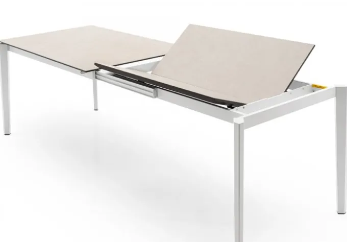 Pentagon Fast Matbord 160 cm