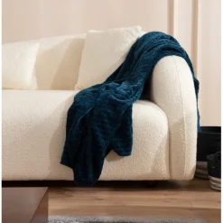 Tbilisi (236 x 76 x 91 cm) Creme 3-sitssoffa