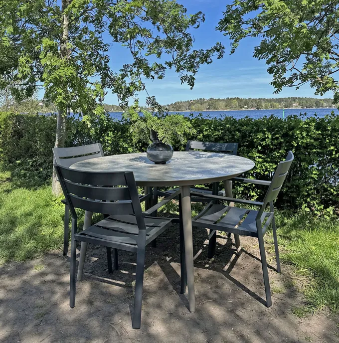Varese Karmstol Svart
